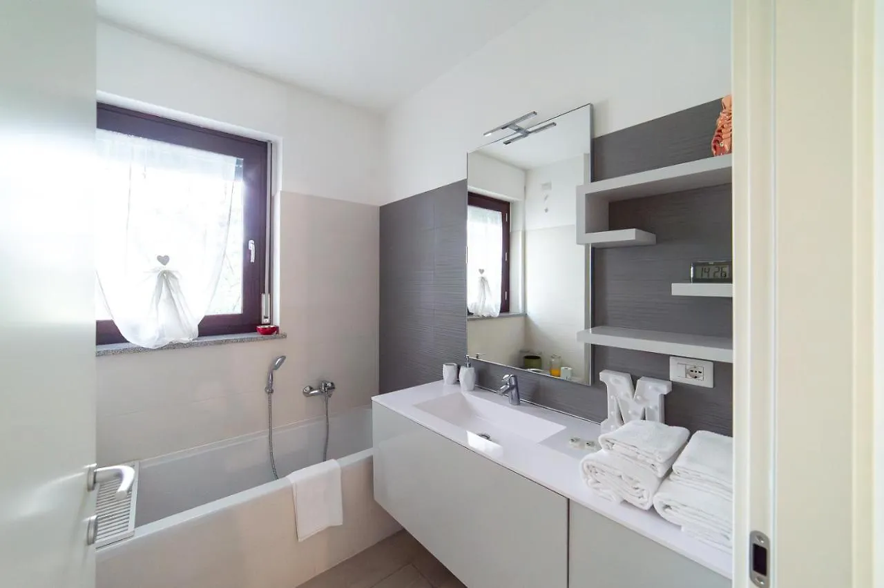 Hbhall Milano Green Apartment 9  Mediolan