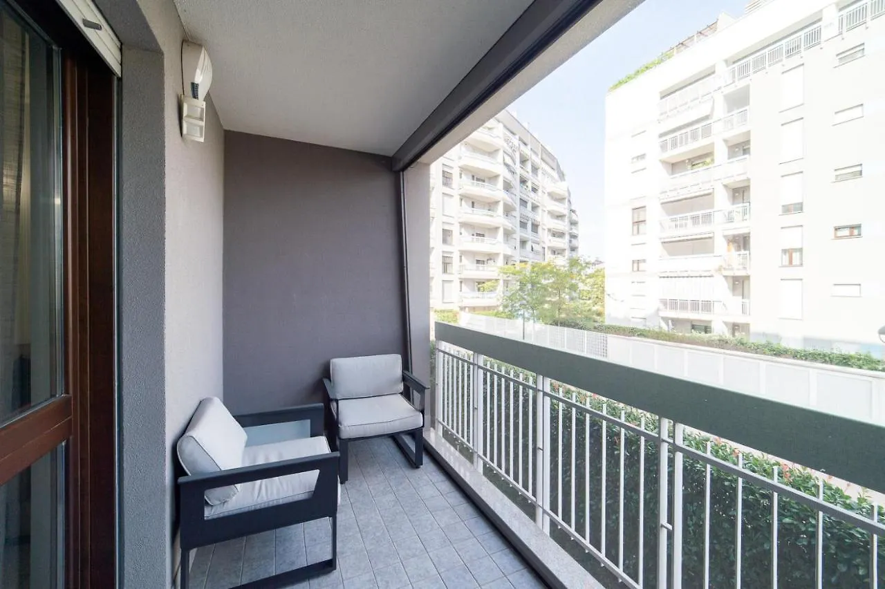 Hbhall Milano Green Apartment 9 Włochy